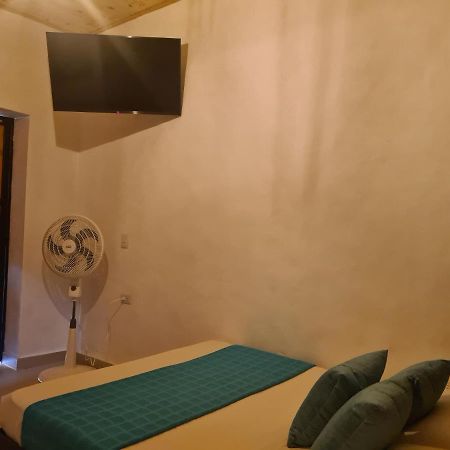 Hotel Alcazar Real Utica 외부 사진