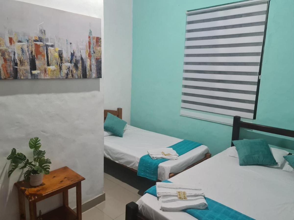 Hotel Alcazar Real Utica 외부 사진