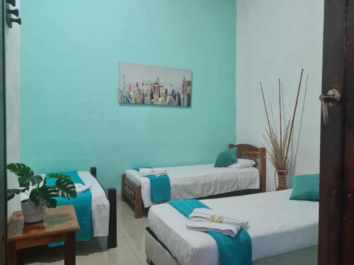 Hotel Alcazar Real Utica 외부 사진
